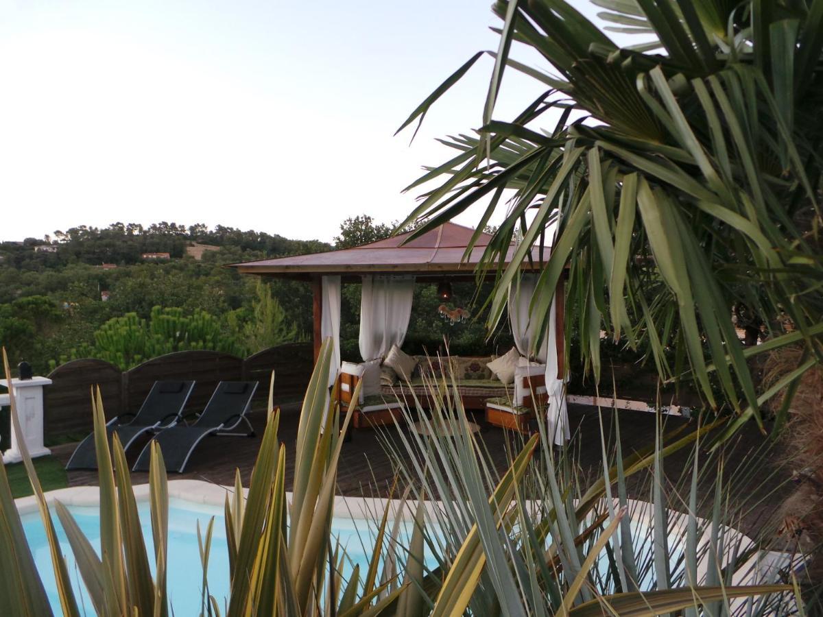 Appartement Vue Montagne Gareoult Bagian luar foto