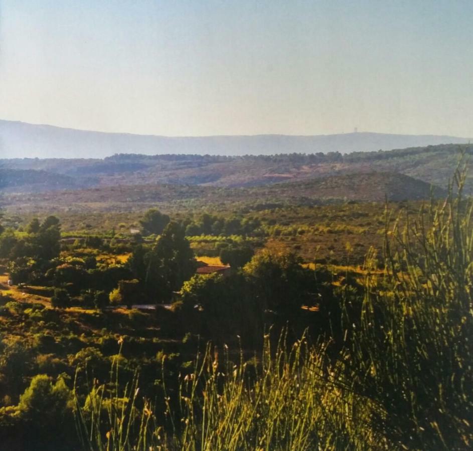 Appartement Vue Montagne Gareoult Bagian luar foto